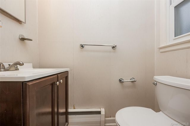 101 Franklin Street, Massapequa Park, NY 11762