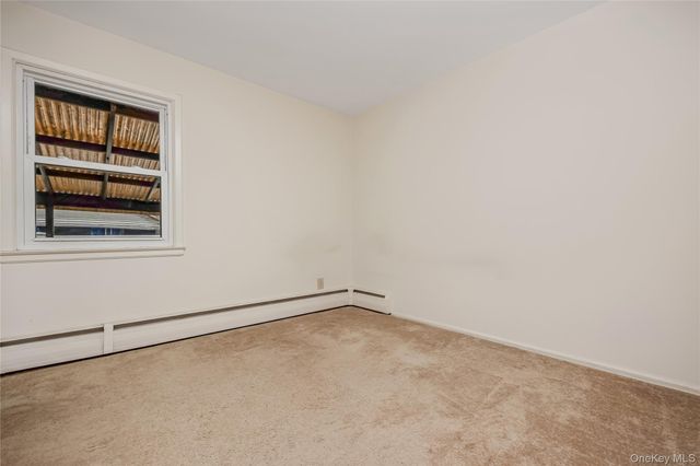 101 Franklin Street, Massapequa Park, NY 11762