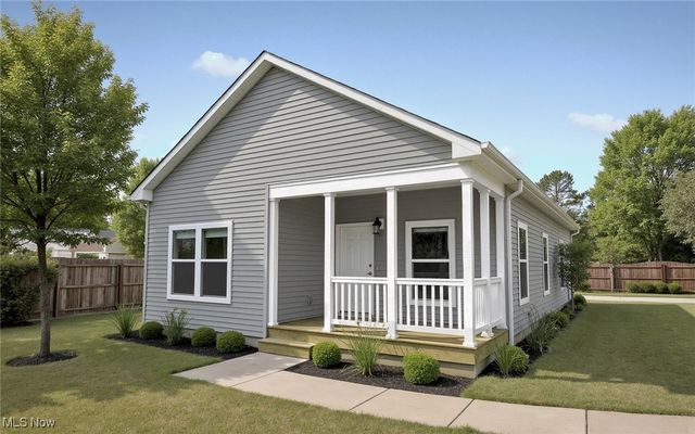 158 Flora Avenue, Bedford, OH 44146