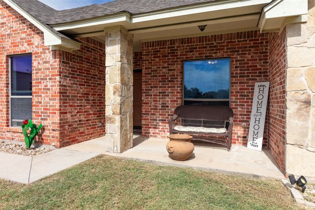 207 Bay Court, Weatherford, TX 76088