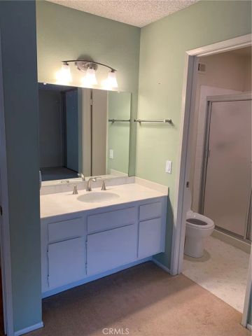 10065 Larwin 5, Chatsworth, CA 91311