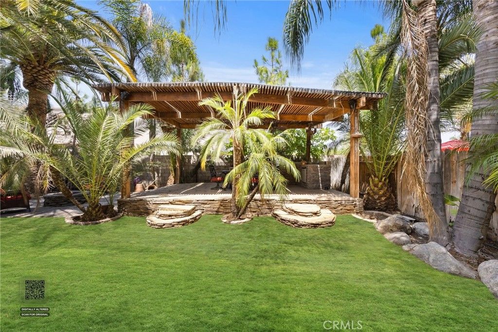 Image 31 of property listing at 12712 Dove Creek Drive, Bakersfield, CA 93312