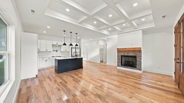 1315 Labrea Drive, Chattanooga, TN 37421