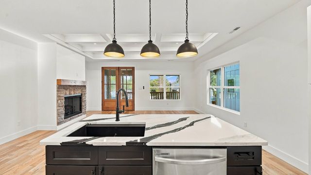 1315 Labrea Drive, Chattanooga, TN 37421