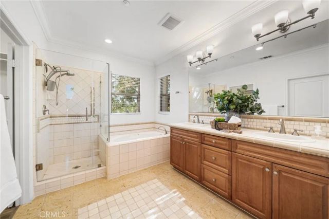 97 Rinaldi, Irvine, CA 92620