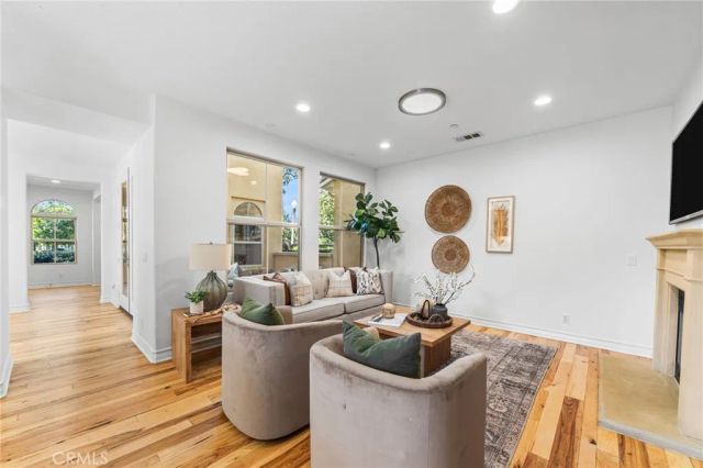 97 Rinaldi, Irvine, CA 92620