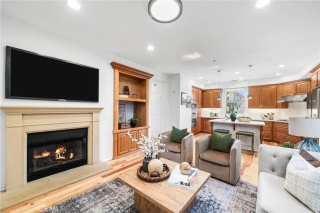 97 Rinaldi, Irvine, CA 92620