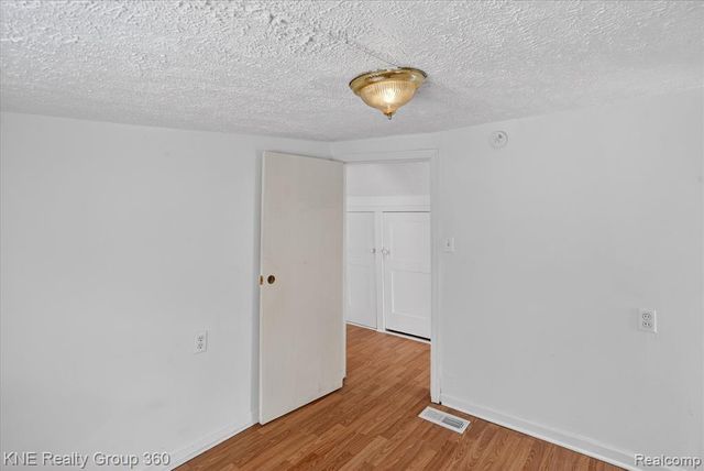 4928 Hughes Road, Lansing, MI 48910