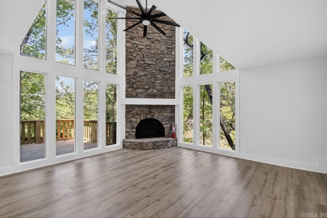 26 Tallyho Lane, Little Rock, AR 72227