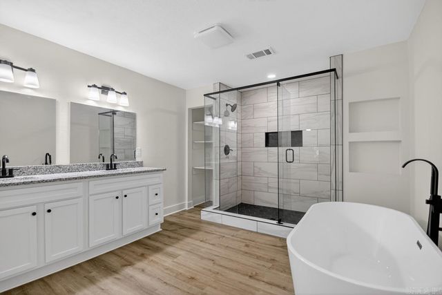 26 Tallyho Lane, Little Rock, AR 72227