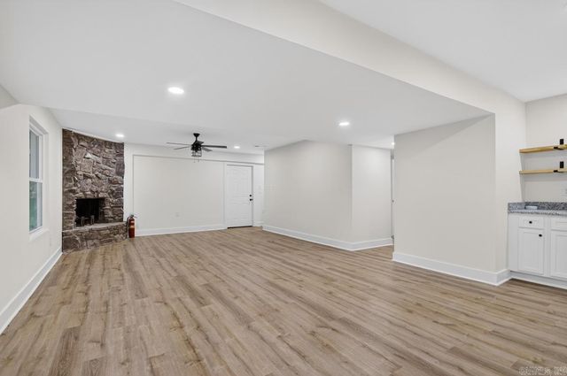 26 Tallyho Lane, Little Rock, AR 72227