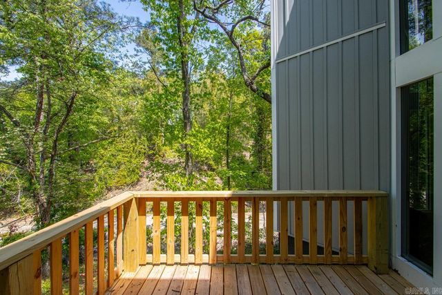 26 Tallyho Lane, Little Rock, AR 72227