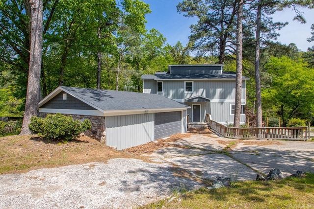 26 Tallyho Lane, Little Rock, AR 72227