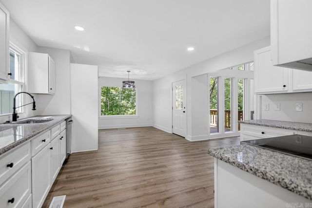 26 Tallyho Lane, Little Rock, AR 72227