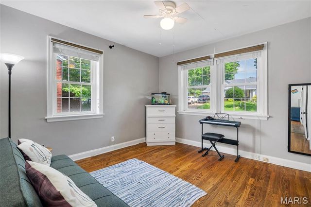 968 Nancy Carol Lane, Glendale, MO 63122