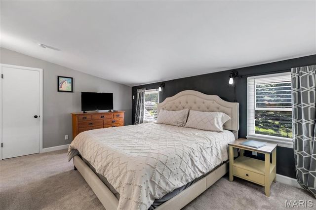 968 Nancy Carol Lane, Glendale, MO 63122