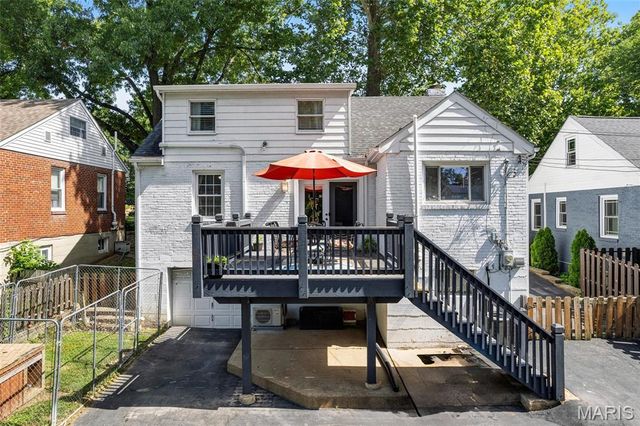 968 Nancy Carol Lane, Glendale, MO 63122