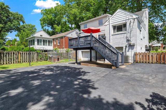 968 Nancy Carol Lane, Glendale, MO 63122