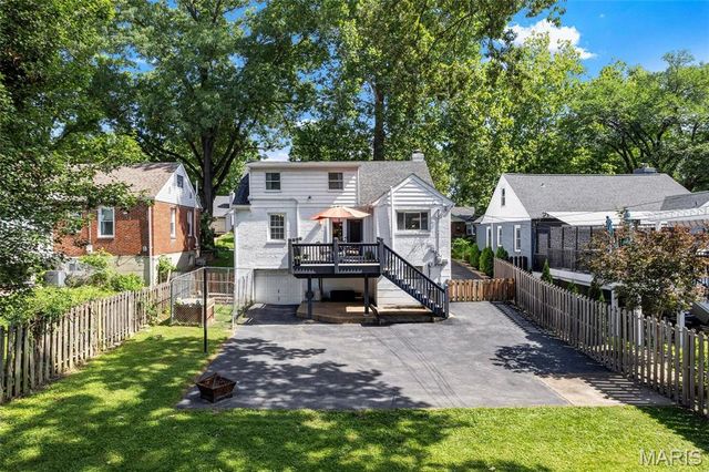 968 Nancy Carol Lane, Glendale, MO 63122