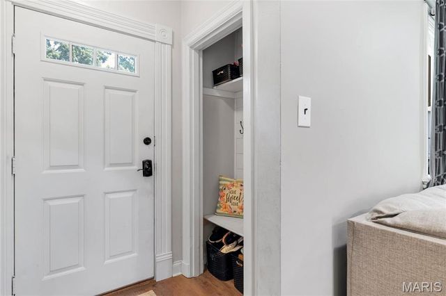968 Nancy Carol Lane, Glendale, MO 63122