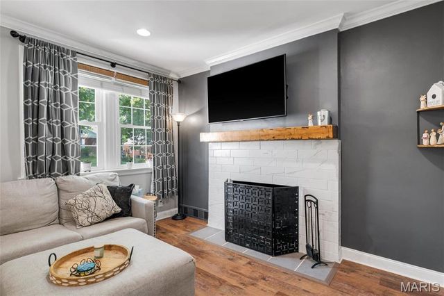 968 Nancy Carol Lane, Glendale, MO 63122