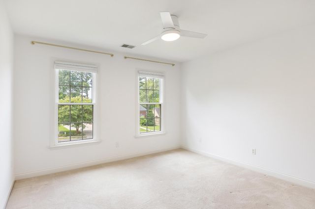 8005 Rosemere Way, Chattanooga, TN 37421