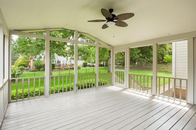 8005 Rosemere Way, Chattanooga, TN 37421