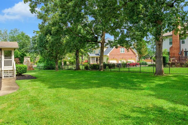 8005 Rosemere Way, Chattanooga, TN 37421
