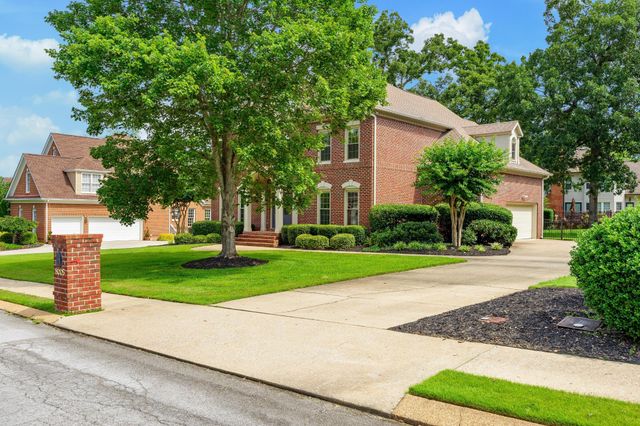 8005 Rosemere Way, Chattanooga, TN 37421