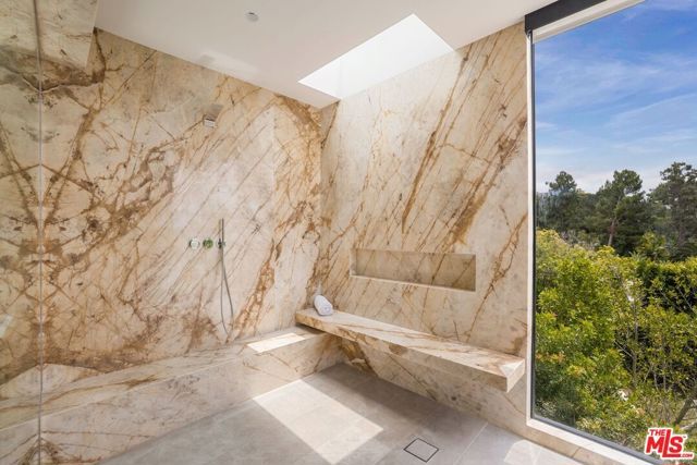 525 Arkell Drive, Beverly Hills, CA 90210