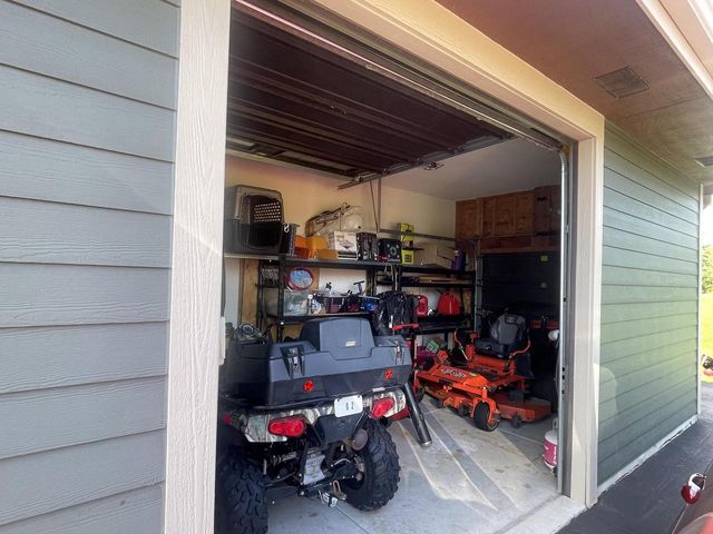 W319S9145 Laurens PARKWAY, Mukwonago, WI 53149