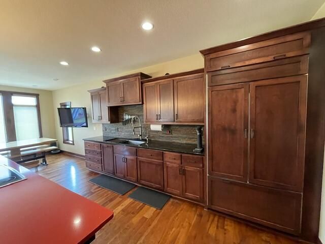 W319S9145 Laurens PARKWAY, Mukwonago, WI 53149