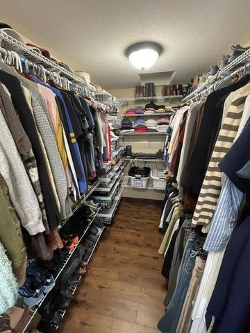 W319S9145 Laurens PARKWAY, Mukwonago, WI 53149