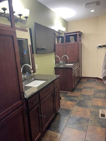 W319S9145 Laurens PARKWAY, Mukwonago, WI 53149