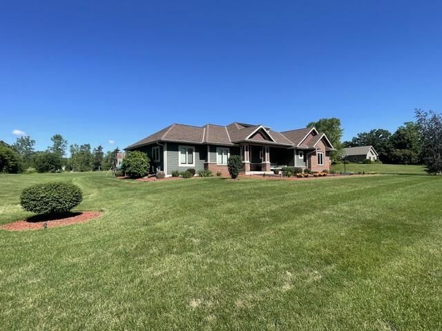 W319S9145 Laurens PARKWAY, Mukwonago, WI 53149