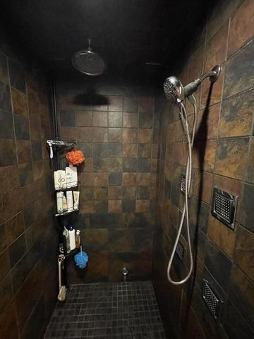 W319S9145 Laurens PARKWAY, Mukwonago, WI 53149