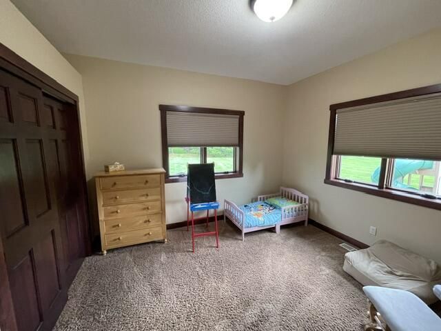 W319S9145 Laurens PARKWAY, Mukwonago, WI 53149
