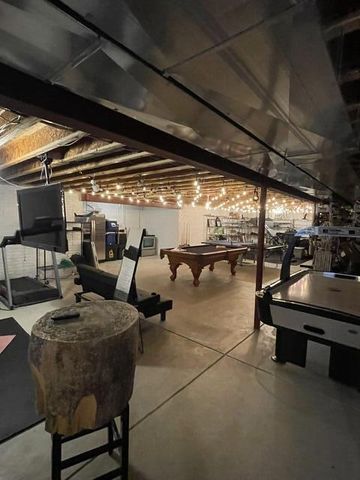 W319S9145 Laurens PARKWAY, Mukwonago, WI 53149