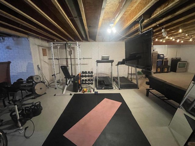 W319S9145 Laurens PARKWAY, Mukwonago, WI 53149
