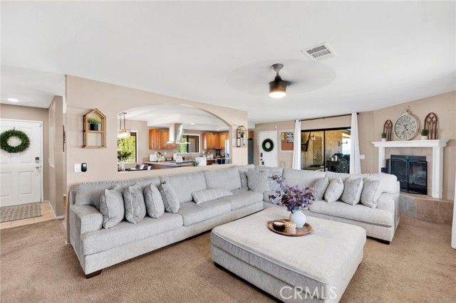 15017 Cashew, Hesperia, CA 92345