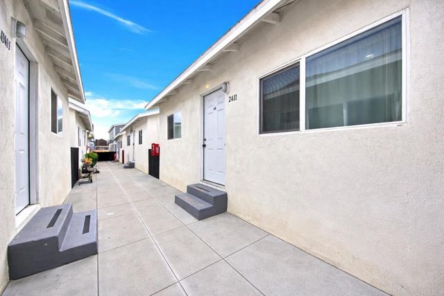 2411 21 L Street, San Diego, CA 92102