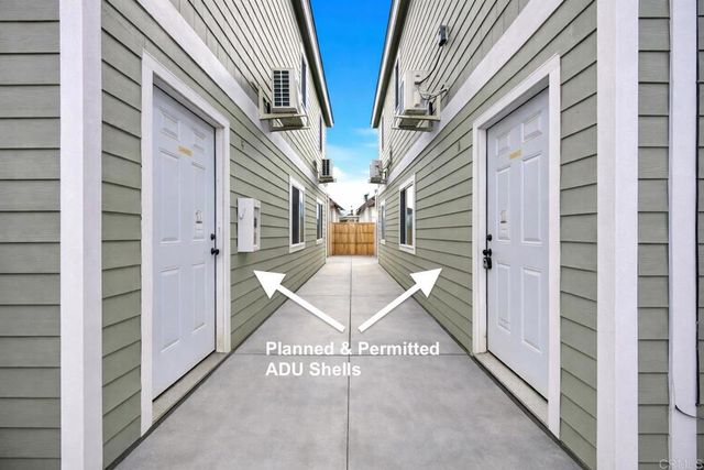 2411 21 L Street, San Diego, CA 92102