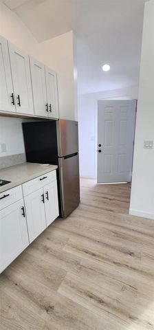 2411 21 L Street, San Diego, CA 92102