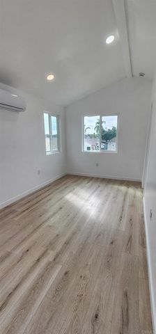 2411 21 L Street, San Diego, CA 92102