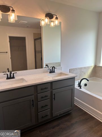 1157 Barrington Place Way, Macon, GA 31220