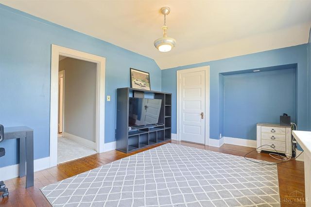 513 Park Avenue, Harrison, OH 45030