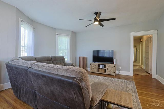 513 Park Avenue, Harrison, OH 45030