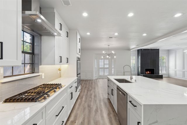 6930 Rocky Top Circle, Dallas, TX 75252