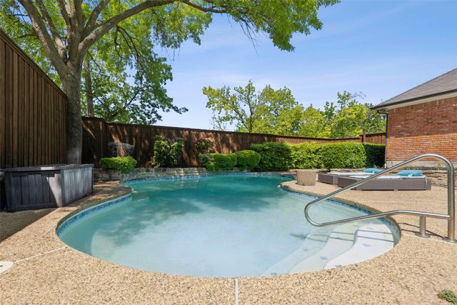 6930 Rocky Top Circle, Dallas, TX 75252