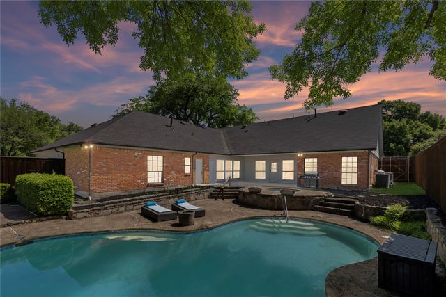 6930 Rocky Top Circle, Dallas, TX 75252